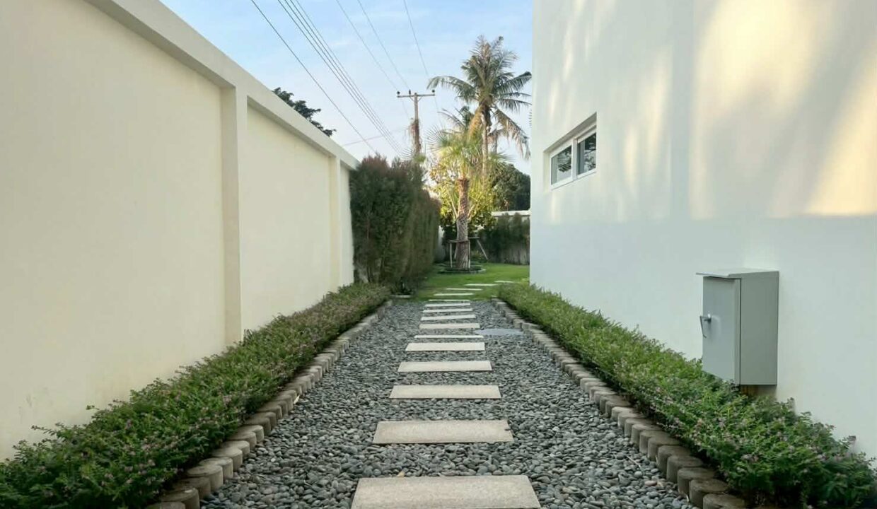 1000010464